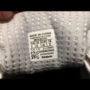 Reebok Men’s Easy-tone Walking Shoes, Sz 9